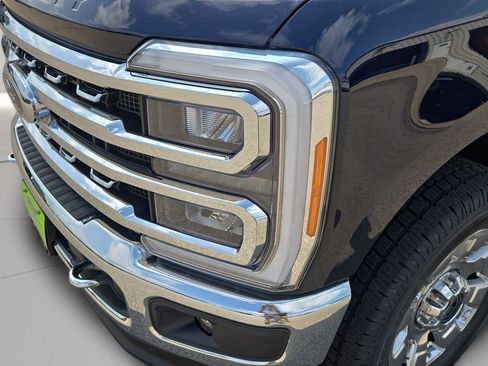 Certified 2023 Ford F350 Lariat w/ Chrome Package AWD/4WD image 20