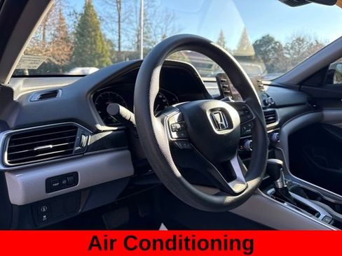 Used 2019 Honda Accord EX image 13