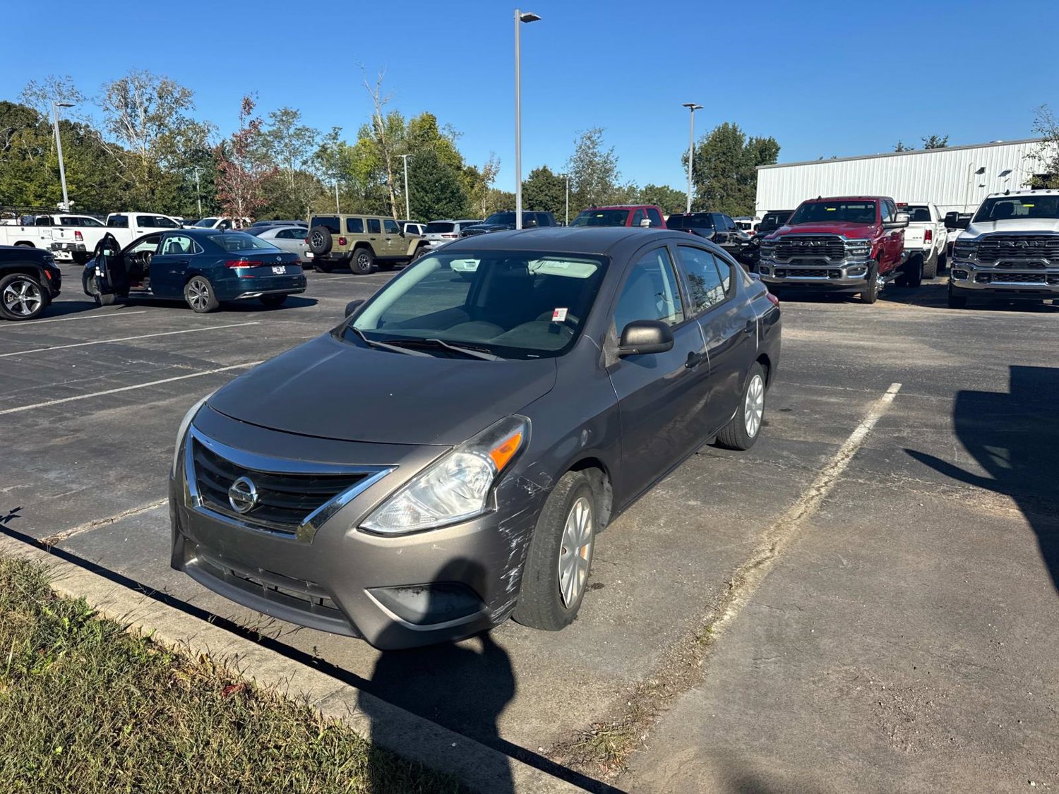 Used 2015 Nissan Versa S Plus FWD image 6