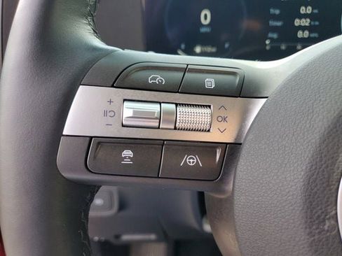 Used 2024 Hyundai Kona Limited image 19