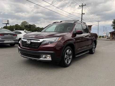 Used 2017 Honda Ridgeline RTL-E image 3