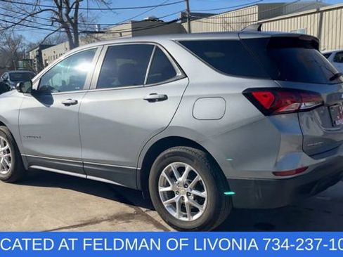 Used 2023 Chevrolet Equinox LS w/ LS Convenience Package image 6