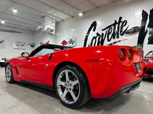 Used 2013 Chevrolet Corvette Convertible RWD image 4