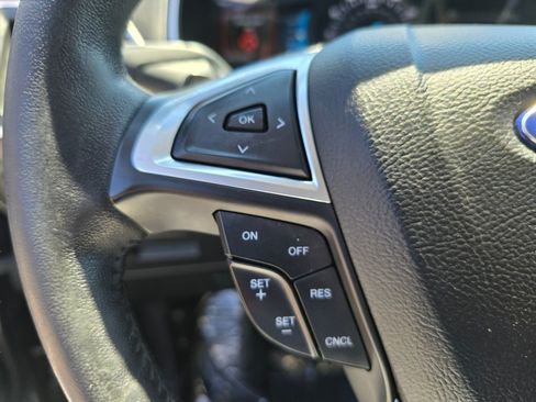 Used 2016 Ford Edge SEL w/ Equipment Group 201A AWD/4WD image 5