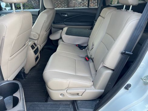 Used 2021 Honda Pilot EX-L image 9