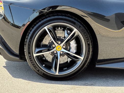 Used 2024 Ferrari 296 GTS RWD image 40