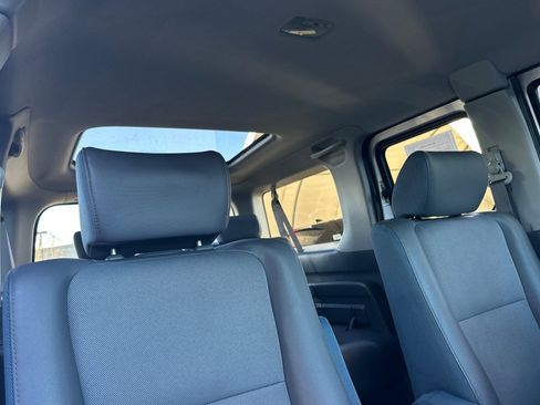 Used 2004 Honda Element EX image 19