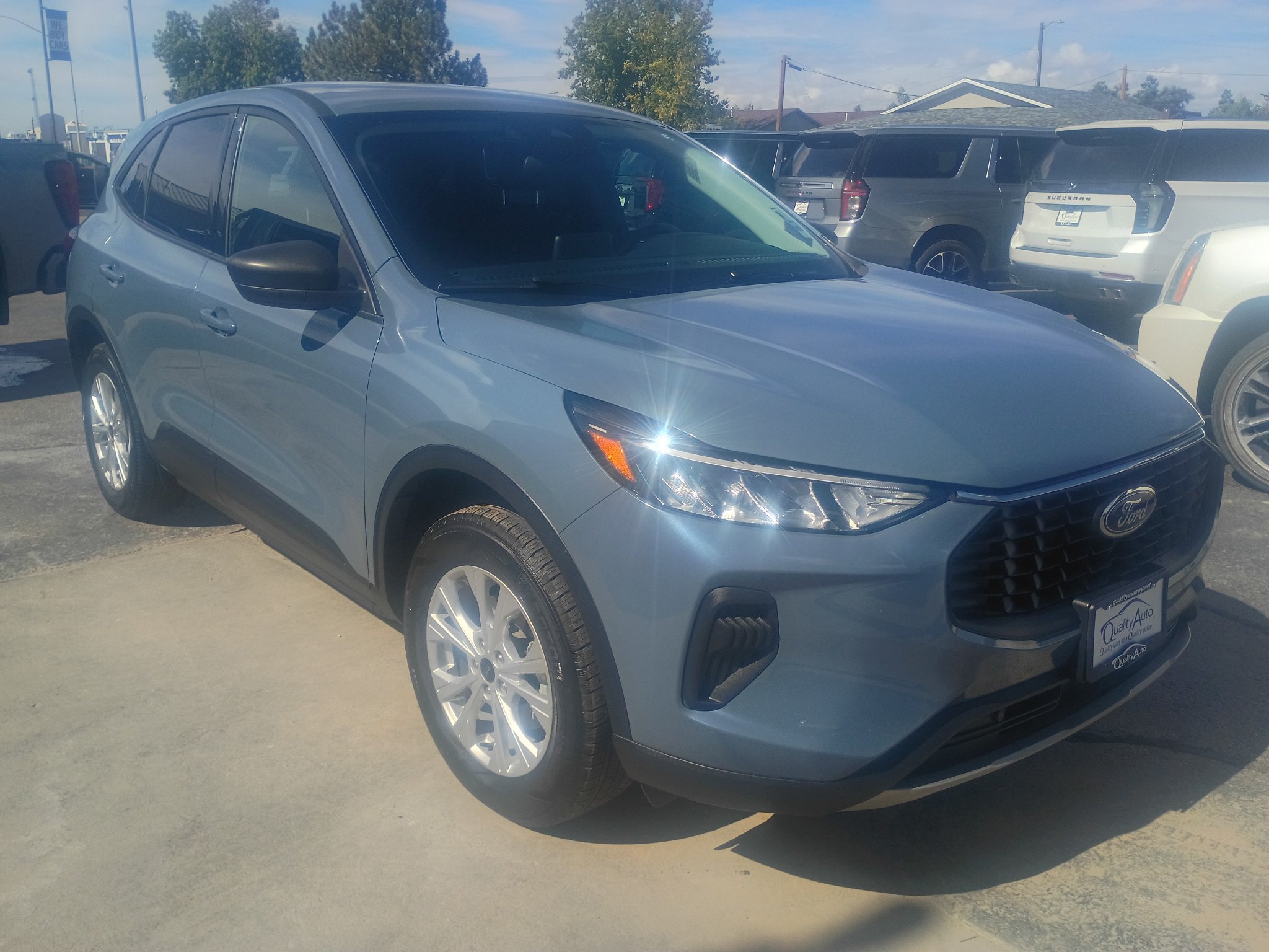 Used 2025 Ford Escape Active AWD/4WD image 4
