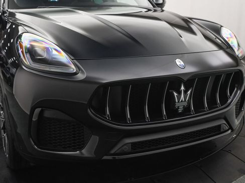New 2025 Maserati Grecale GT AWD/4WD image 17