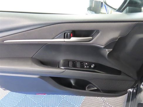 Used 2025 Toyota Camry LE FWD image 16