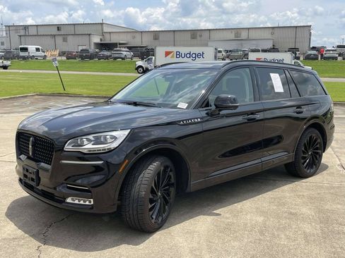 Used 2022 Lincoln Aviator Reserve w/ Equipment Group 201A AWD/4WD image 7