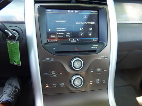 Used 2011 Ford Edge SEL w/ 202A Rapid Spec Order Code AWD/4WD image 24