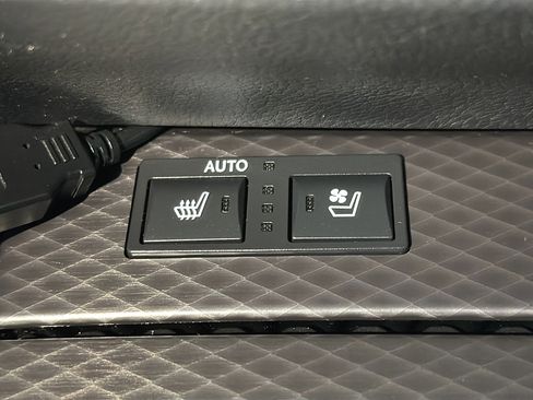 Used 2016 Lexus GS 350 AWD w/ F Sport Package image 26