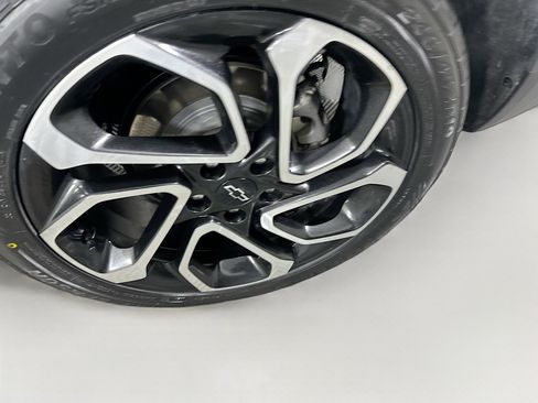 Used 2024 Chevrolet Trax RS w/ Driver Confidence Package image 11