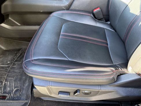 Used 2024 Ford Expedition Max Limited image 9