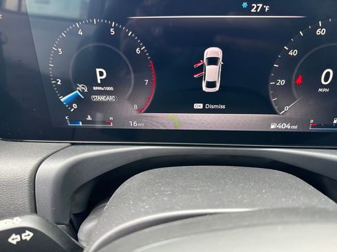 New 2026 Nissan Sentra SR w/ SR Premium Package FWD image 17