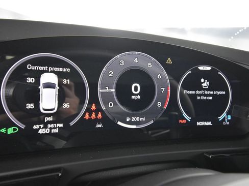 Certified 2024 Porsche Cayenne S AWD/4WD image 32