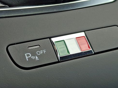 New 2026 Alfa Romeo Tonale w/ Active Assist Package AWD/4WD image 41