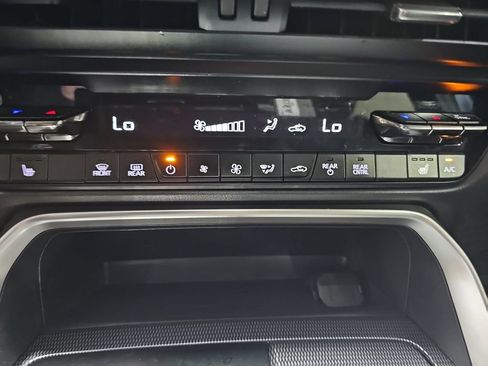 Used 2024 MAZDA CX-90 3.3 Turbo w/ Preferred Plus AWD/4WD image 22