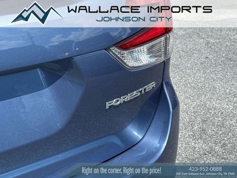 Certified 2023 Subaru Forester Premium AWD/4WD image 11
