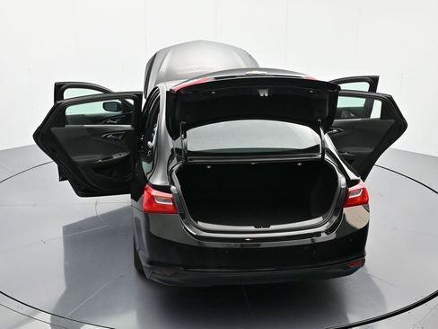 Used 2025 Chevrolet Malibu LT image 42