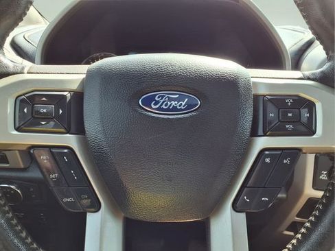 Used 2020 Ford F150 Lariat w/ Equipment Group 502A Luxury image 18