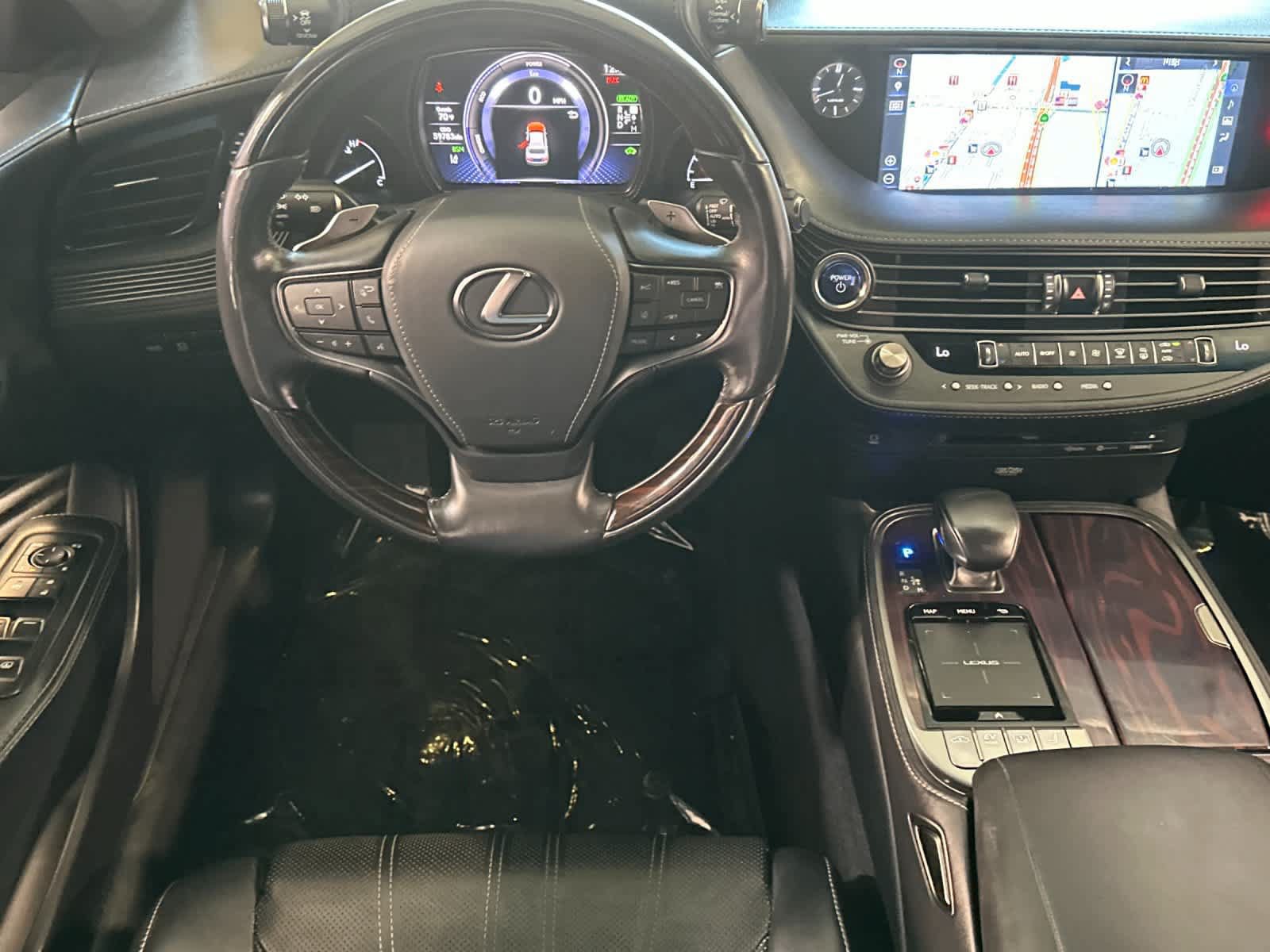 Used 2020 Lexus LS 500h w/ Luxury Package RWD image 15