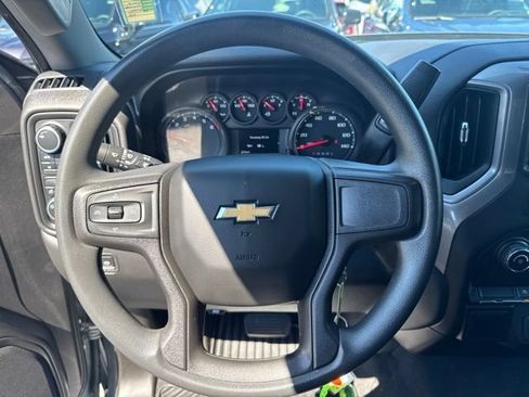Used 2021 Chevrolet Silverado 1500 Custom AWD/4WD image 18