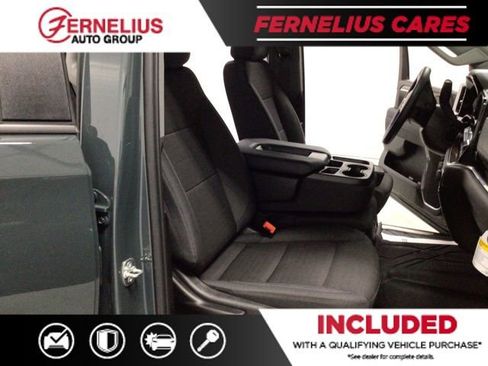 Used 2025 Chevrolet Silverado 1500 LT AWD/4WD image 19