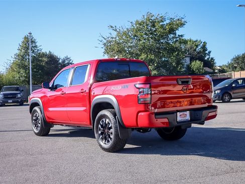 Used 2024 Nissan Frontier PRO-4X w/ Technology Package image 6