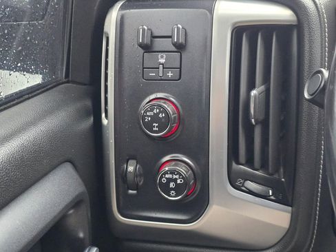 Used 2014 GMC Sierra 1500 SLE image 18