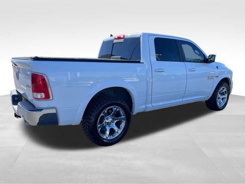 Used 2018 RAM 1500 Laramie AWD/4WD image 6