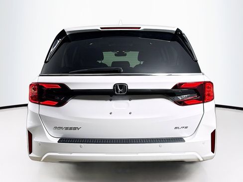 Used 2026 Honda Odyssey Elite image 34