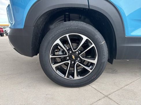 New 2026 Chevrolet TrailBlazer LT w/ Convenience Package AWD/4WD image 9
