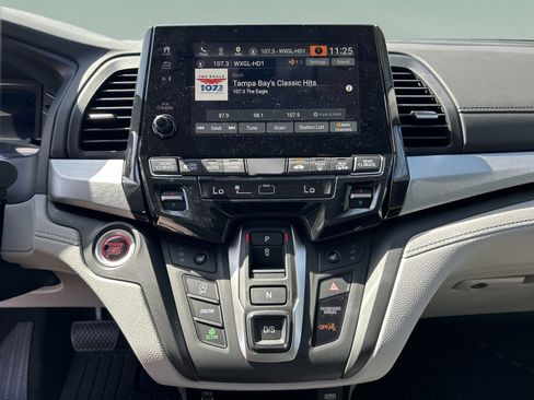 Used 2024 Honda Odyssey EX-L image 24