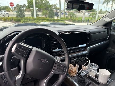 Used 2023 Chevrolet Silverado 1500 LT Trail Boss w/ LT Trail Boss Premium Package image 7