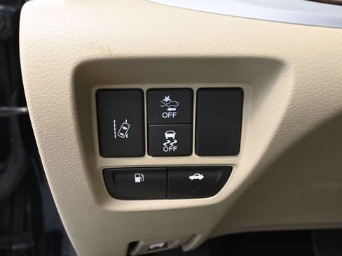 Used 2020 Acura TLX FWD image 28