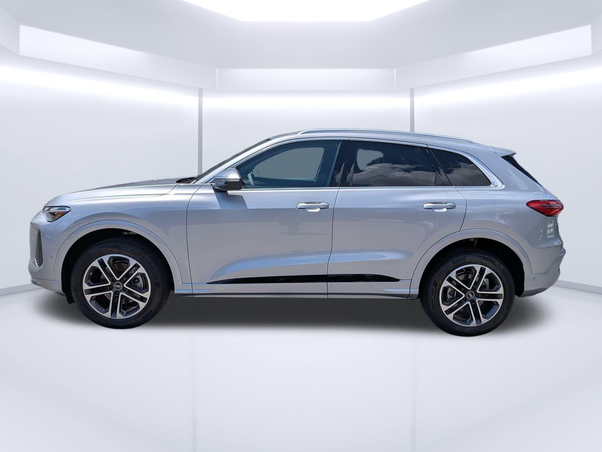 New 2026 Audi Q5 Premium AWD/4WD image 6