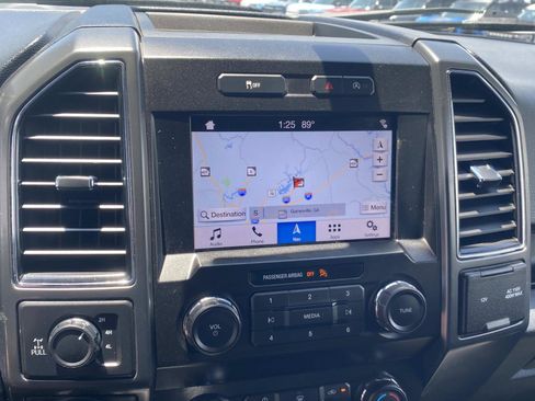 Used 2019 Ford F150 XLT w/ Equipment Group 302A Luxury AWD/4WD image 20