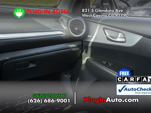 Used 2023 Kia Forte LXS FWD image 16