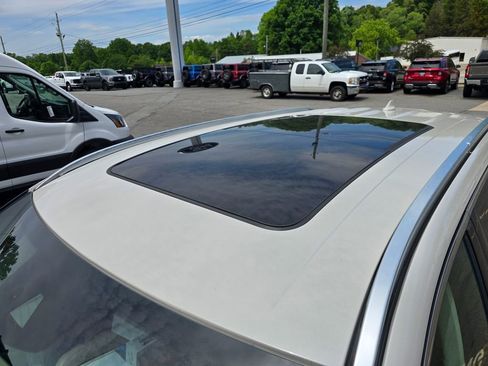 Used 2022 Lincoln Aviator Reserve RWD image 4