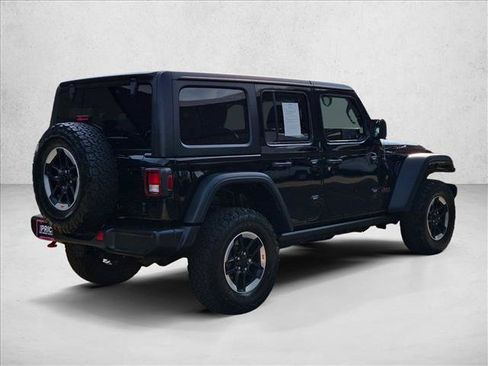 Used 2022 Jeep Wrangler Unlimited Rubicon w/ Cold Weather Group AWD/4WD image 5
