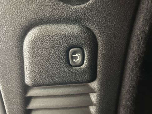 Used 2025 Dodge Durango R/T image 30