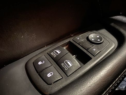 Used 2023 Dodge Challenger R/T Scat Pack RWD image 8
