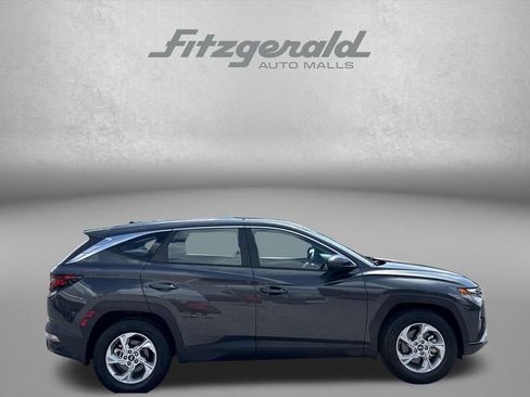 Used 2023 Hyundai Tucson SE FWD image 4