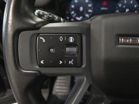Used 2024 Land Rover Defender 130 X-Dynamic SE AWD/4WD image 17