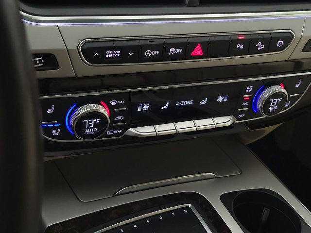Used 2019 Audi Q7 2.0T Premium Plus w/ Premium Plus Package AWD/4WD image 32