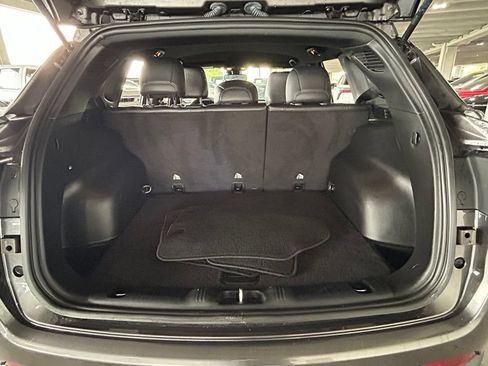 Used 2022 Jeep Compass Latitude FWD image 41