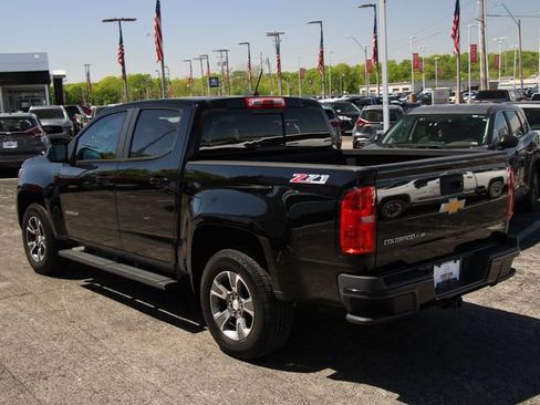 Used 2017 Chevrolet Colorado Z71 AWD/4WD image 4
