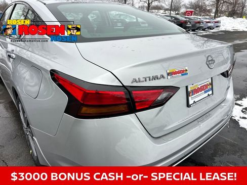 New 2025 Nissan Altima 2.5 SL image 34